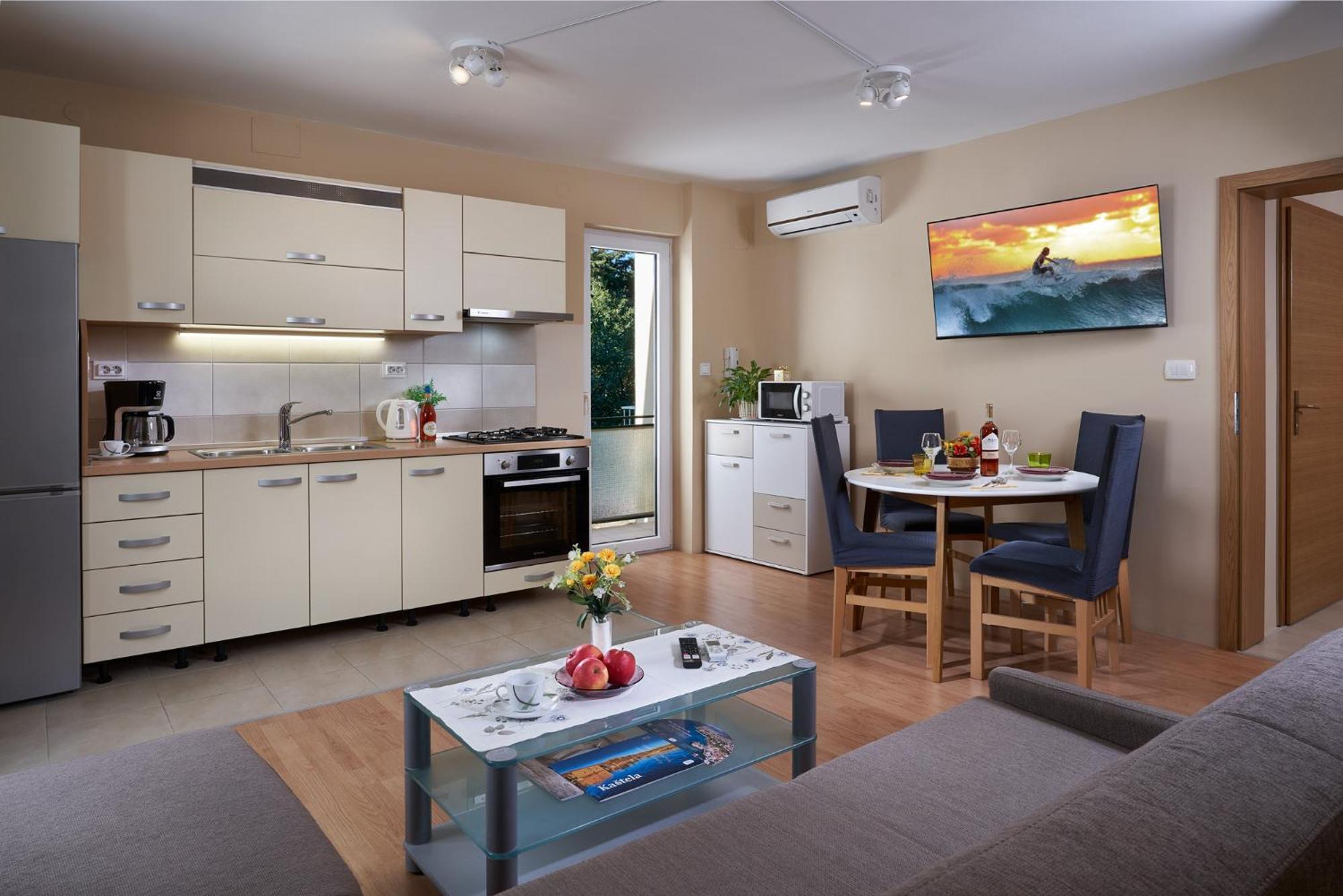 Palmaja Apartment Kastela Ngoại thất bức ảnh